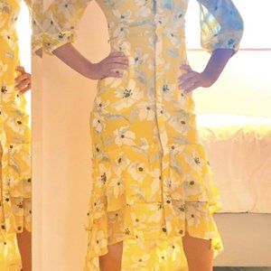 Beautiful vibrant yellow dress